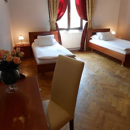 Tango House
