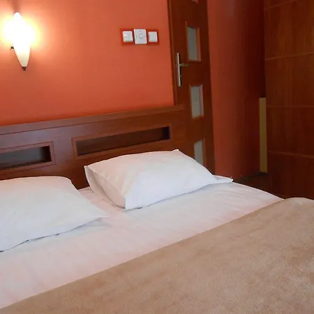 Tango House