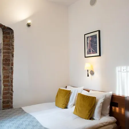 Bed & Breakfast Tango House 3*