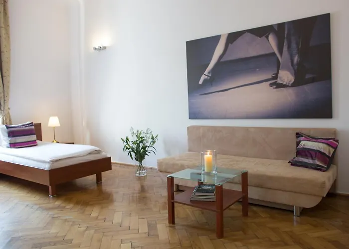 Bed and breakfast Tango House 3*