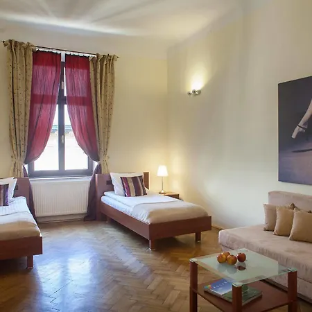 Tango House Bed & Breakfast Krakau