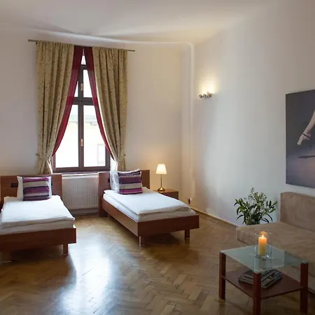 Tango House 3*