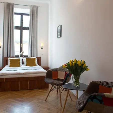 探戈家庭式住宿加早餐酒店 3* 克拉科夫